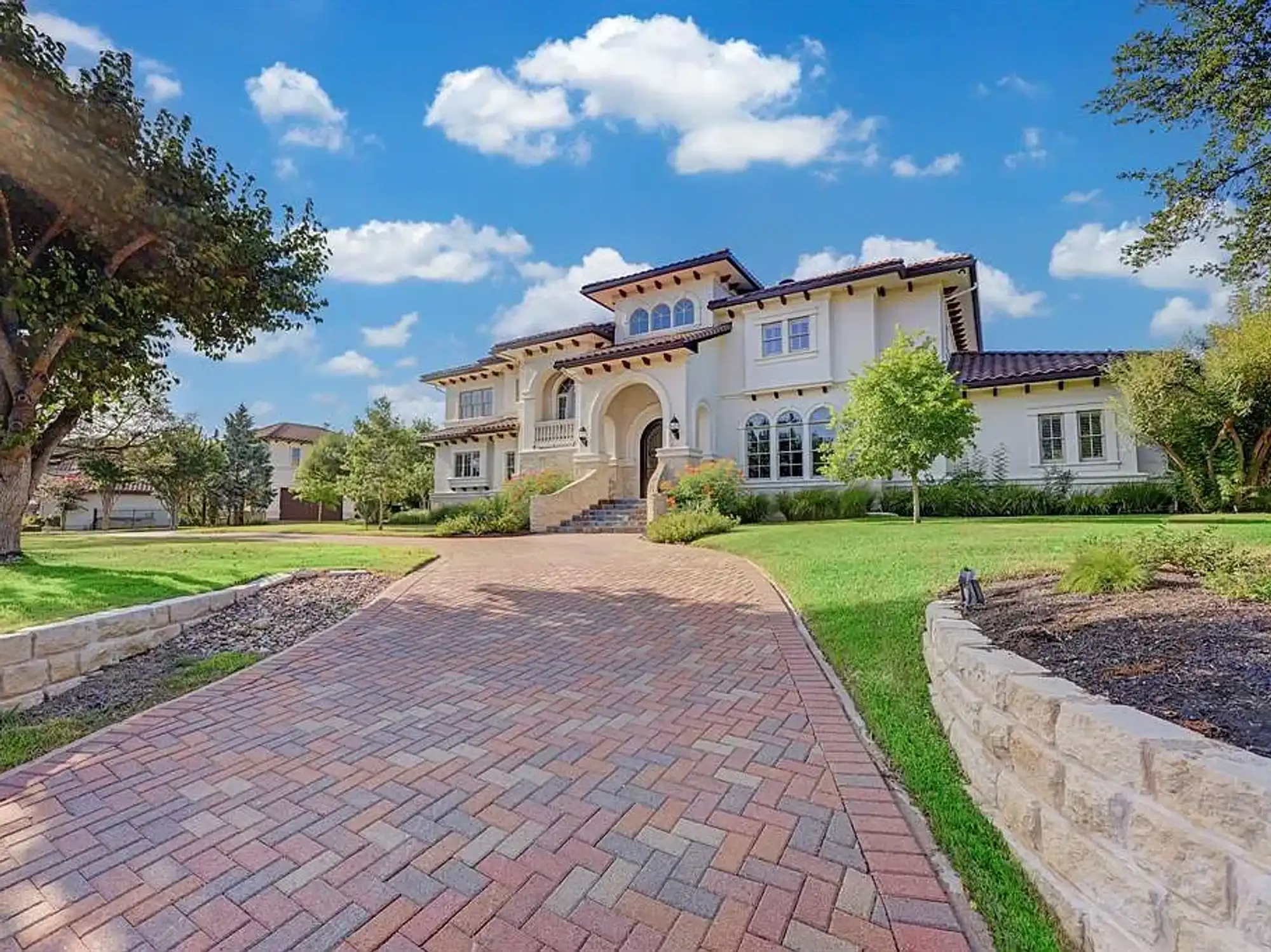 106 Bella Cima Drive Lake Travis Austin house