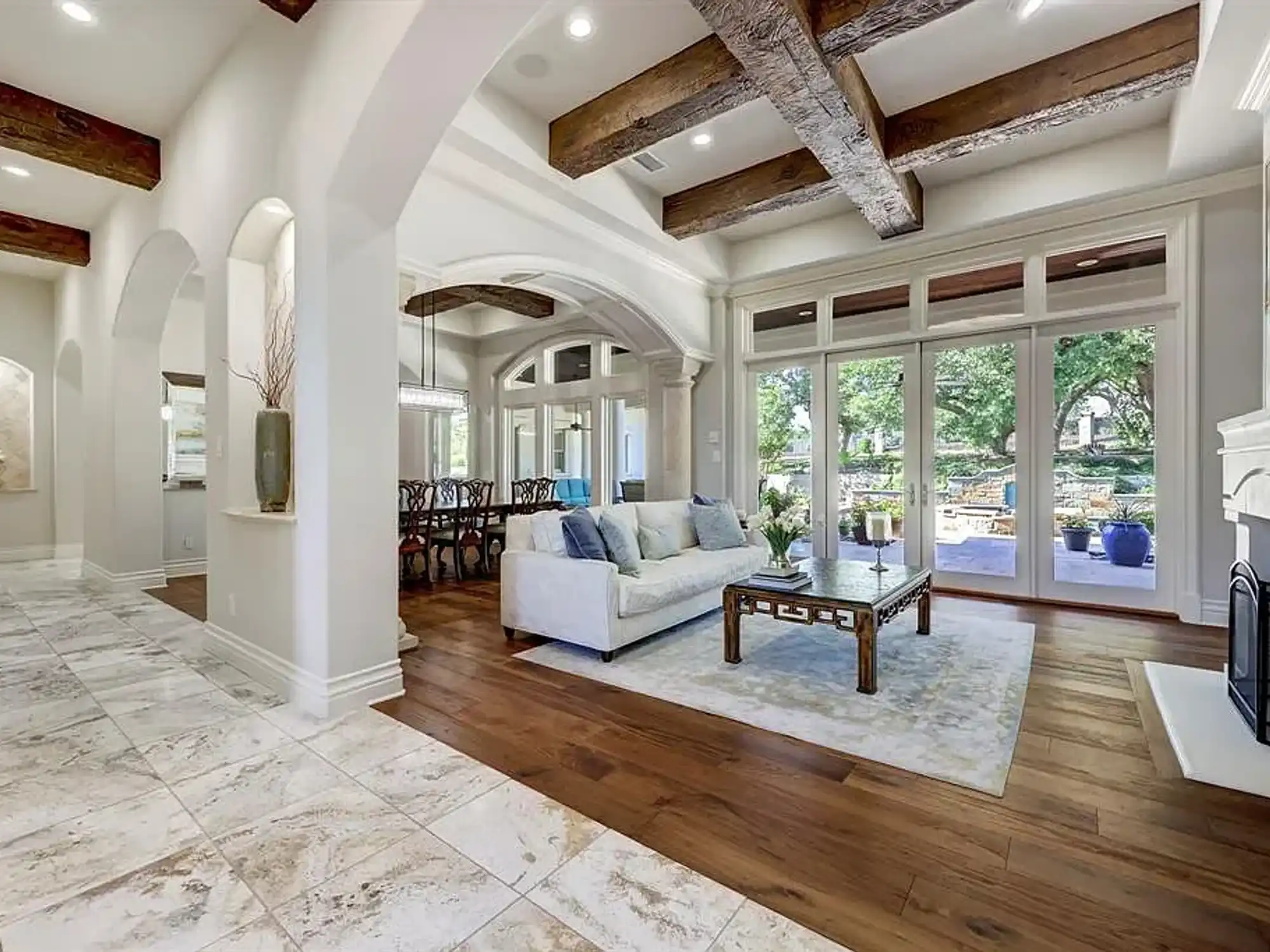 106 Bella Cima Drive Lake Travis Austin house