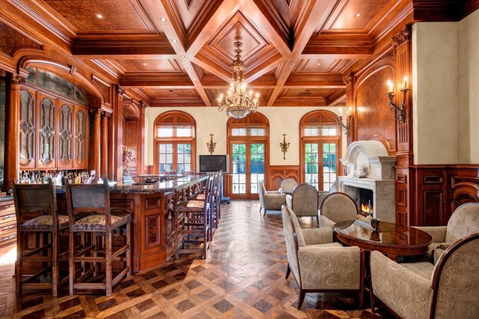 10777 Strait Ln, Dallas White House