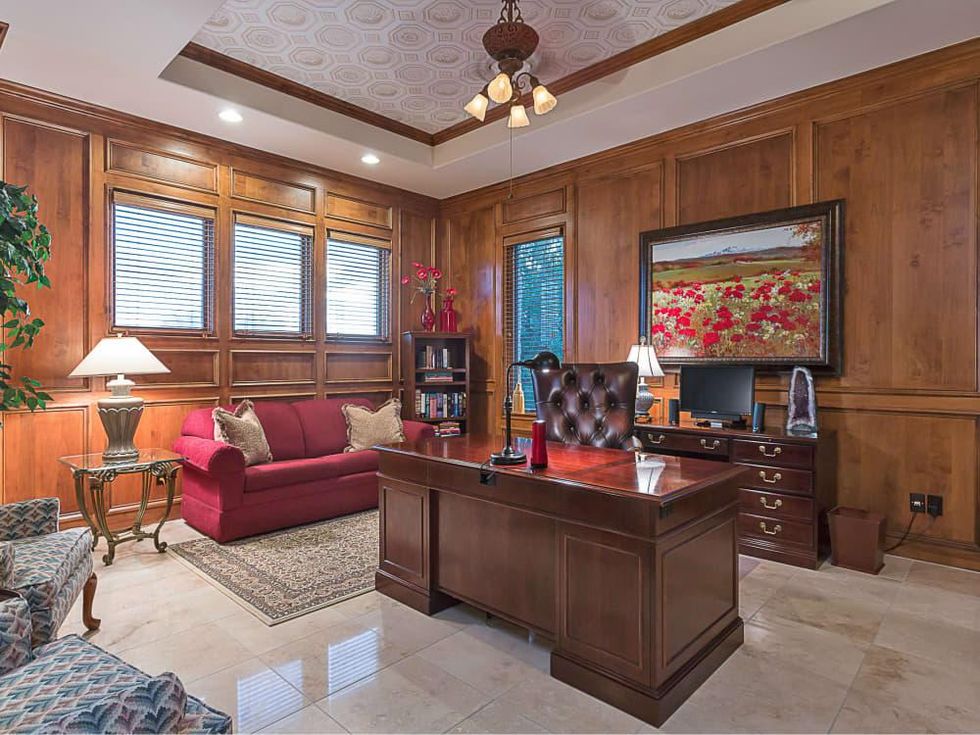 110 Bella Cima Austin house for sale office