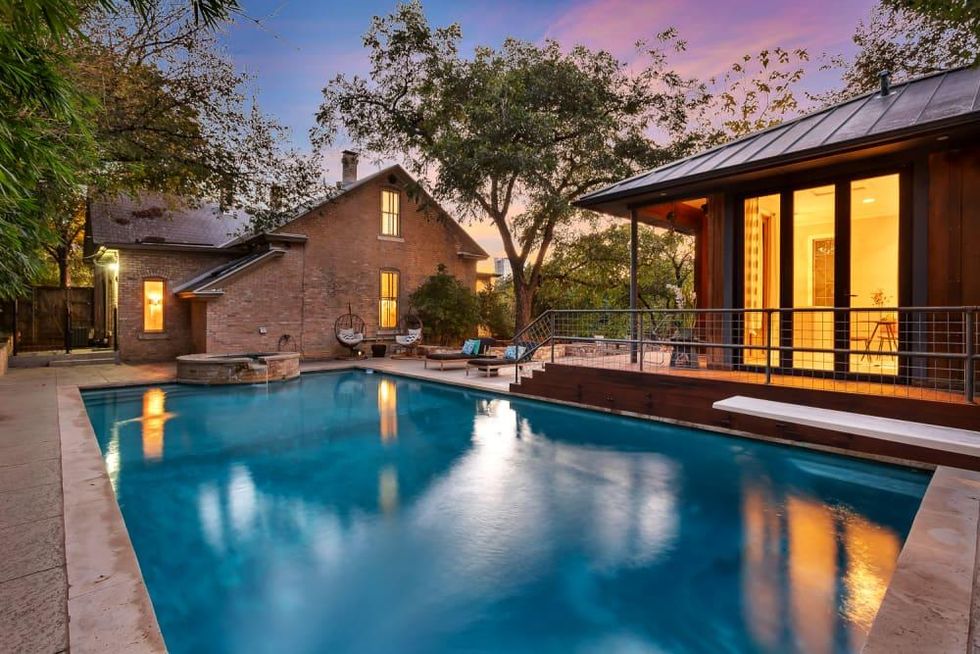 1110 East 8th Street