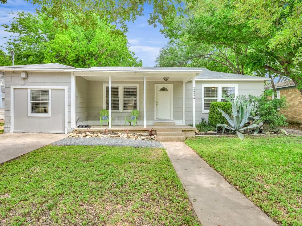 1202 Justin Ln Austin house for sale