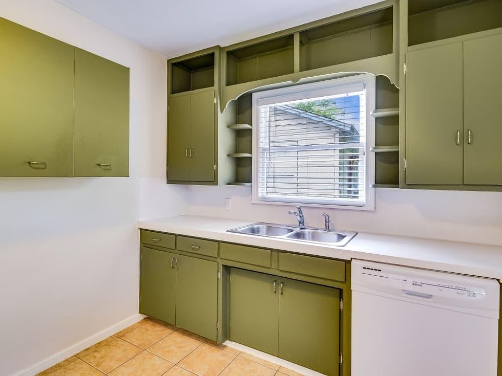 1202 Justin Ln Austin house for sale