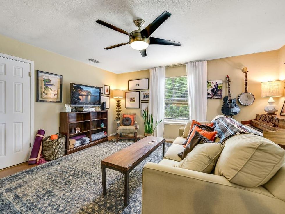 1202 Justin Ln Austin house for sale