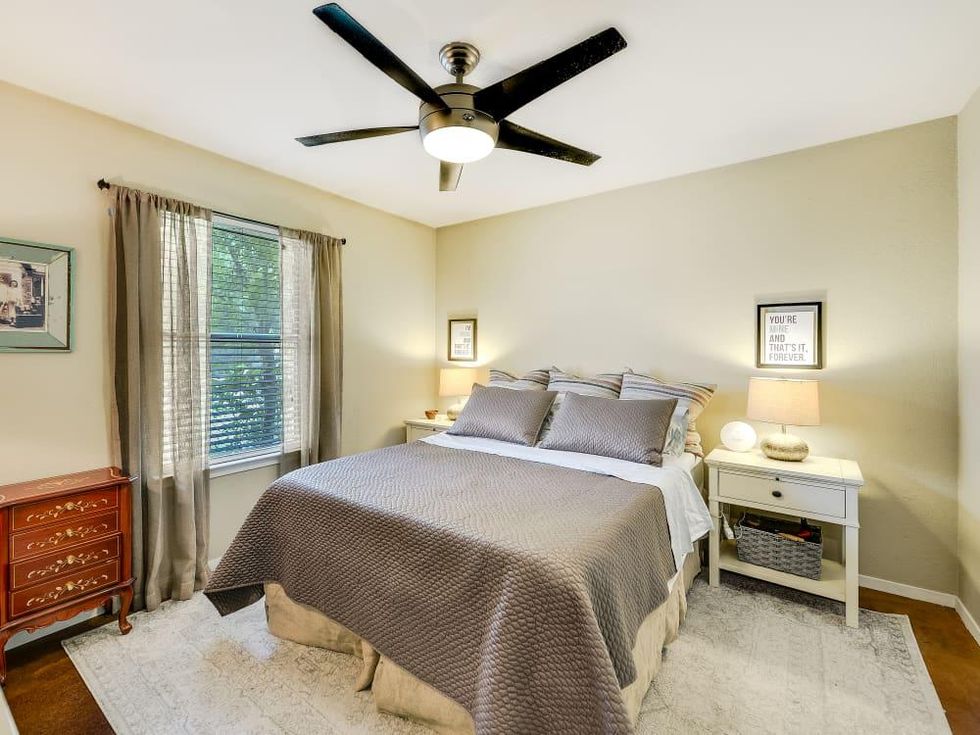 1202 Justin Ln Austin house for sale