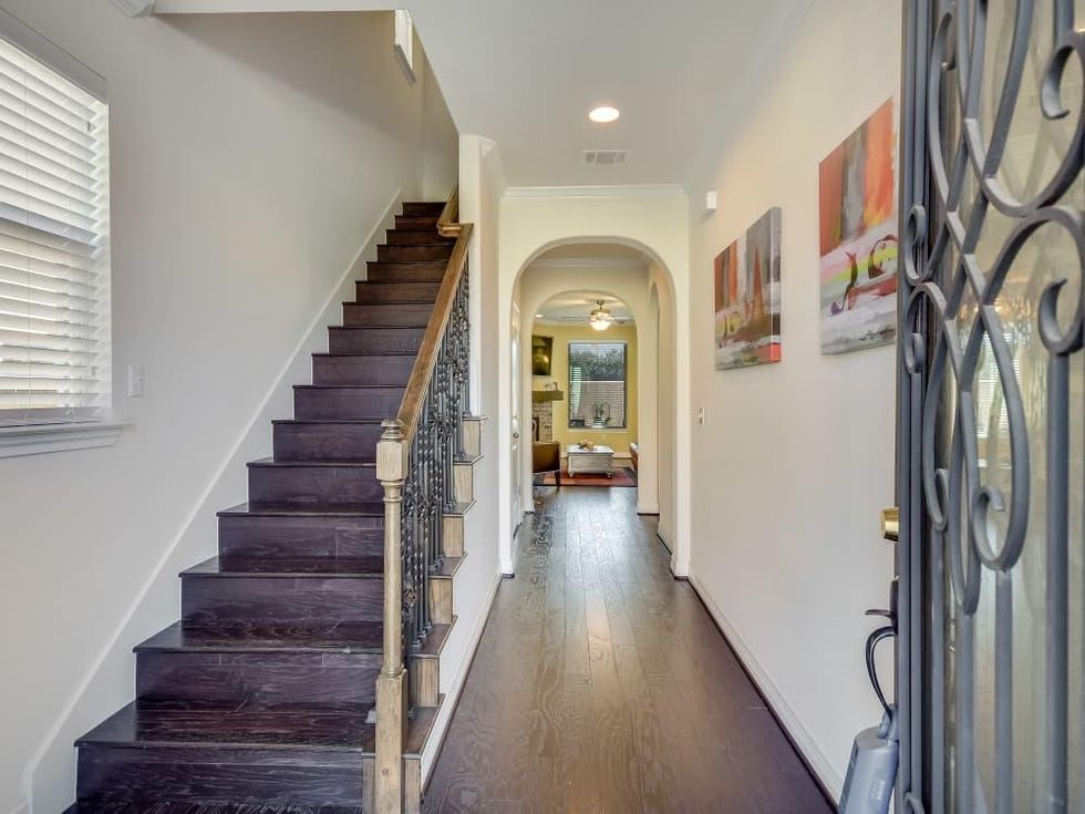 12312 Terraza Austin townhouse for sale foyer
