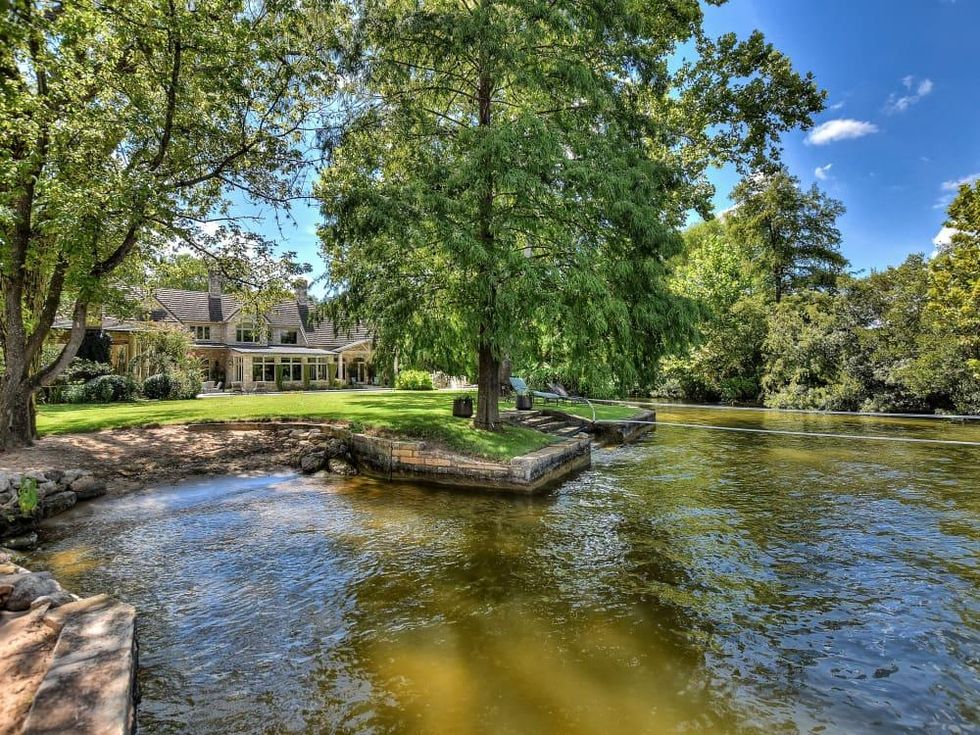 1430 Rockcliff Rd Austin house for sale beach