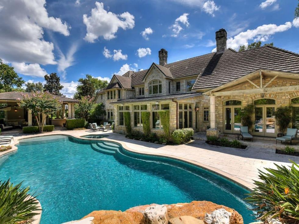 1430 Rockcliff Rd Austin house for sale pool
