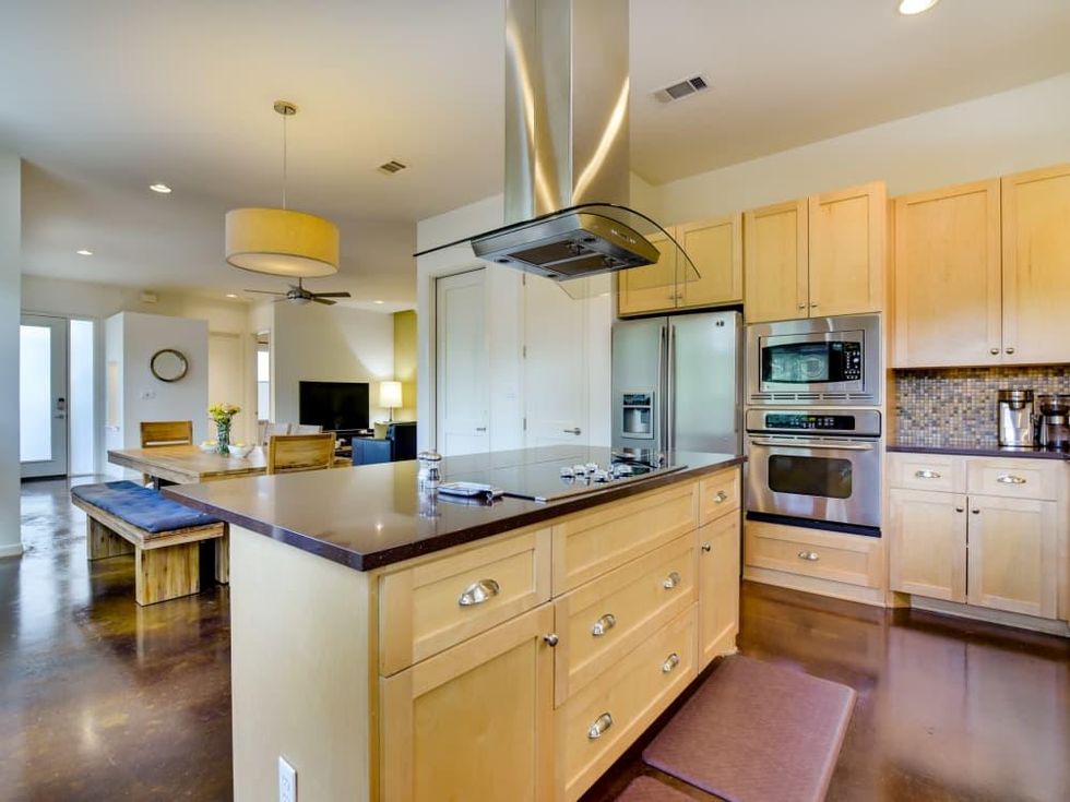 1513 3rd St. Austin house for sale kitchen