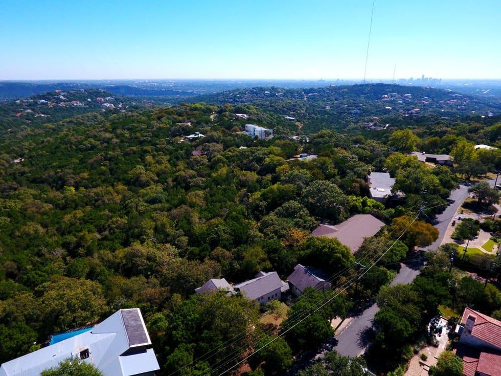 1604 The High Road Austin home for sale