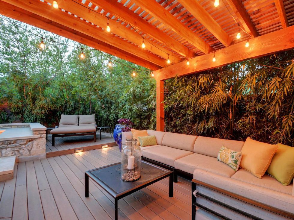 1612 Bauerle Ave Austin house outdoor living