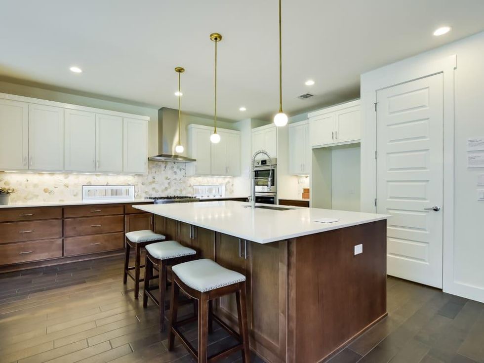 1613 Nash Ave Austin house for sale kitchen