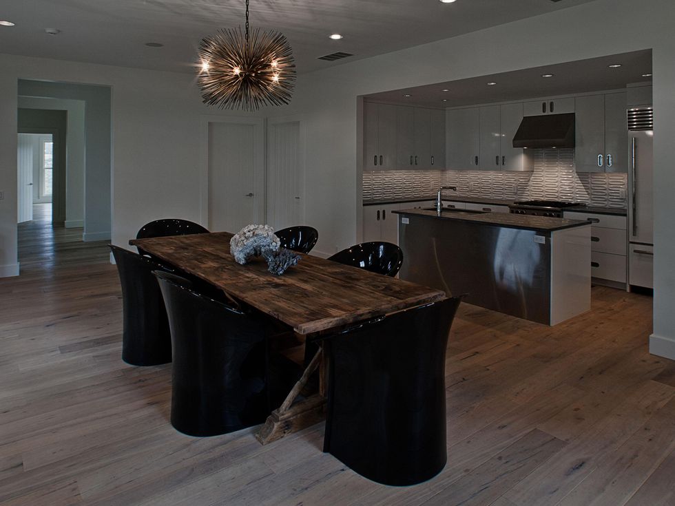 16219 Flintrock Rd Austin Kitchen