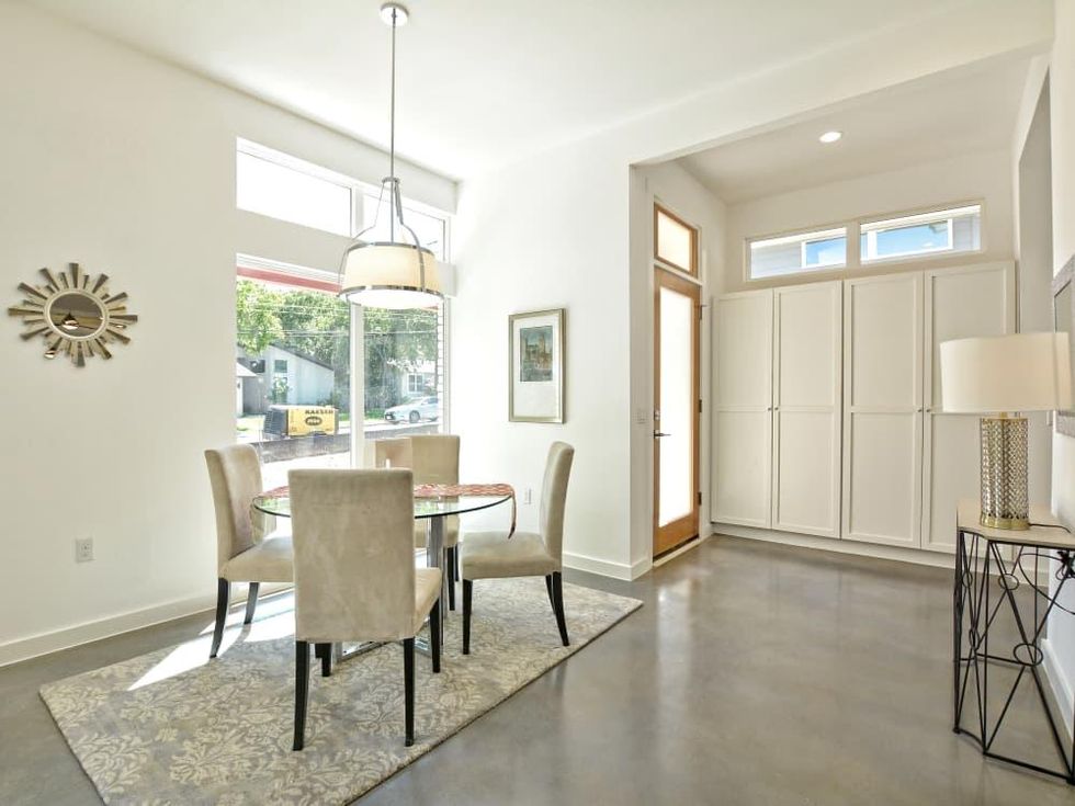 1804 Frazier Austin house for sale dining room