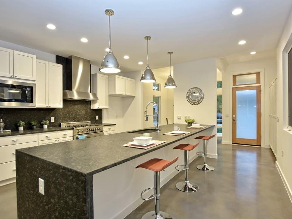 1804 Frazier Austin house for sale kitchen