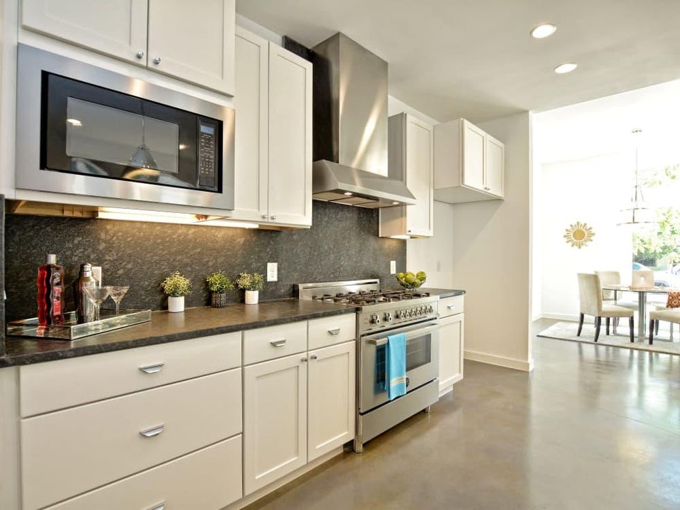 1804 Frazier Austin house for sale kitchen