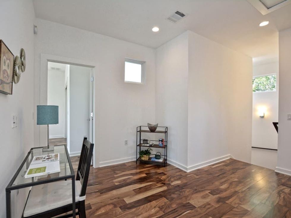 1804 Frazier Austin house for sale office