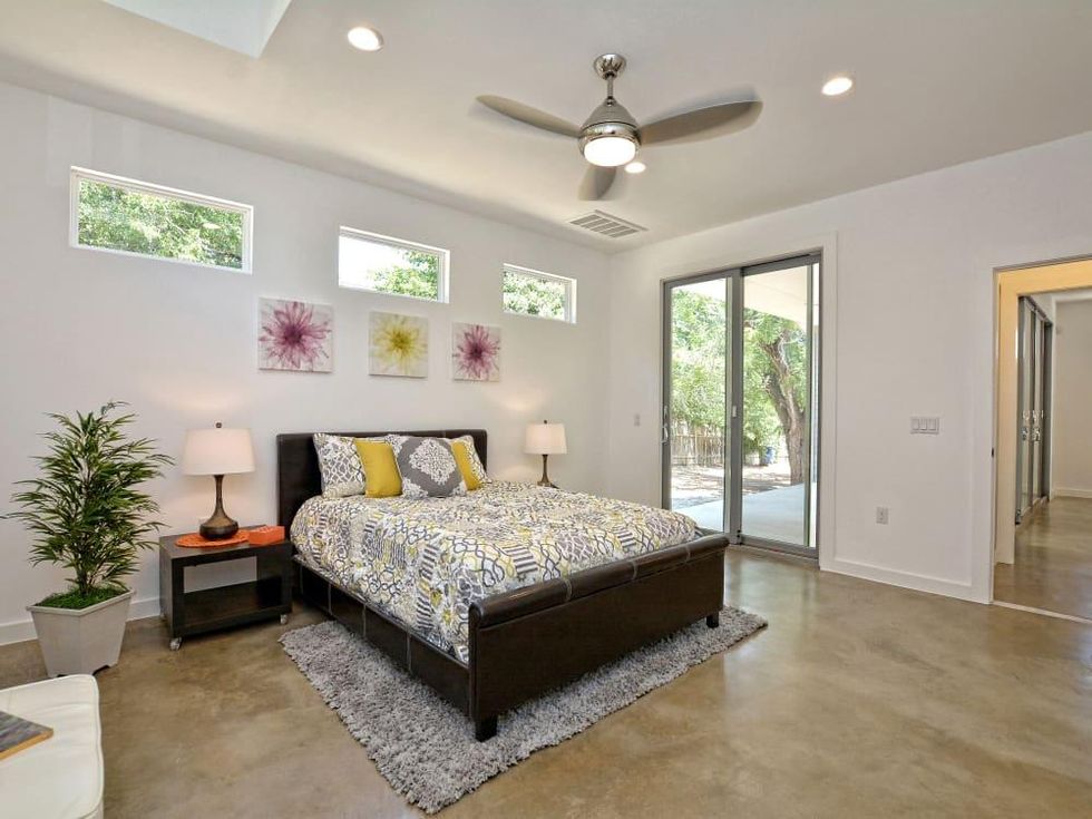 1806 Frazier Austin house for sale bedroom