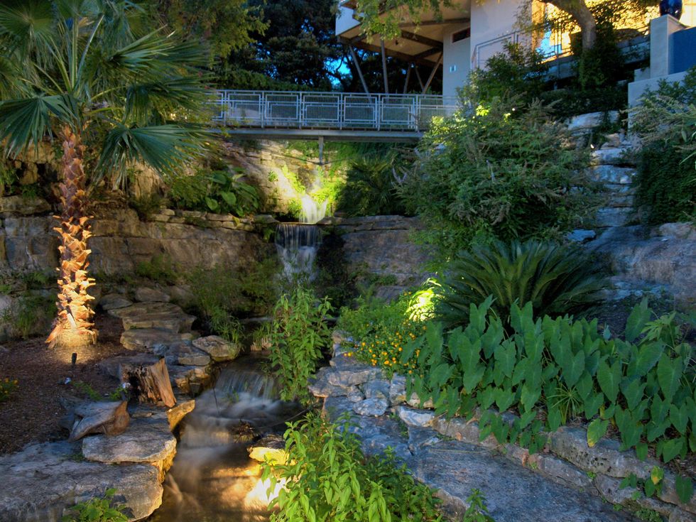 1906 Scenic Drive Waterfall