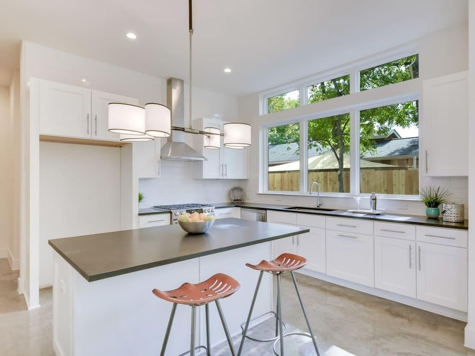 1919 Madison Austin house for sale kitchen