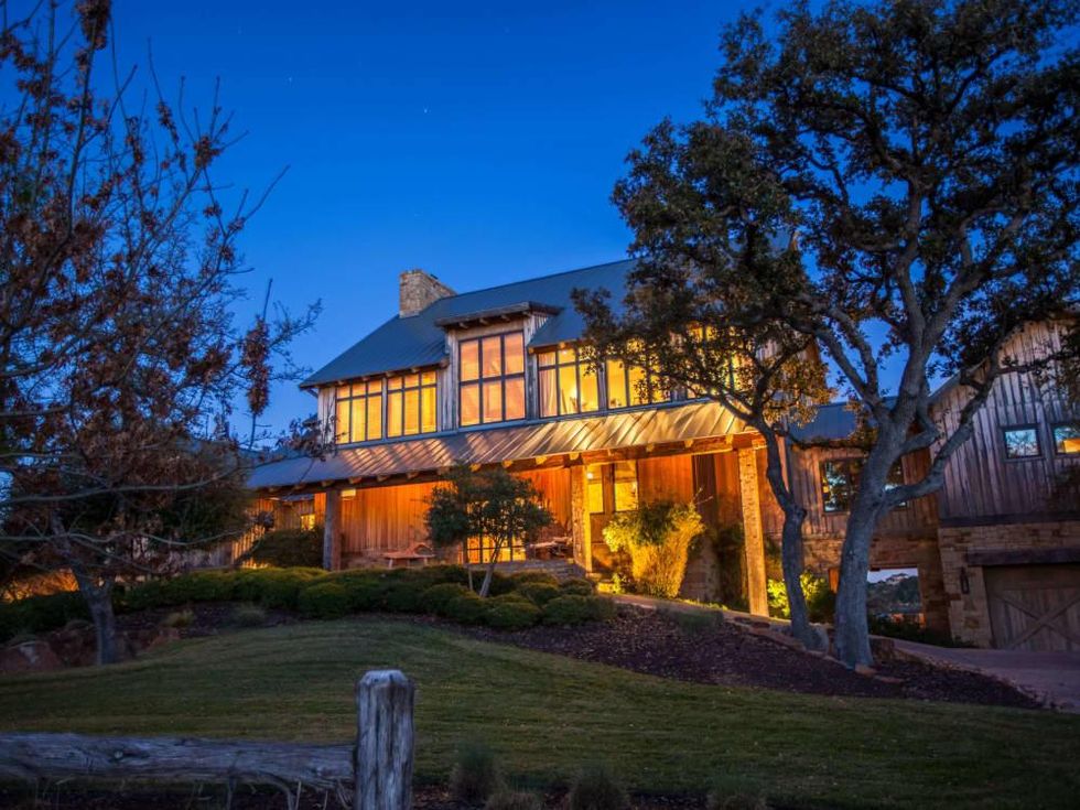 1920 Valentino Cove Lake Travis Spicewood house for sale