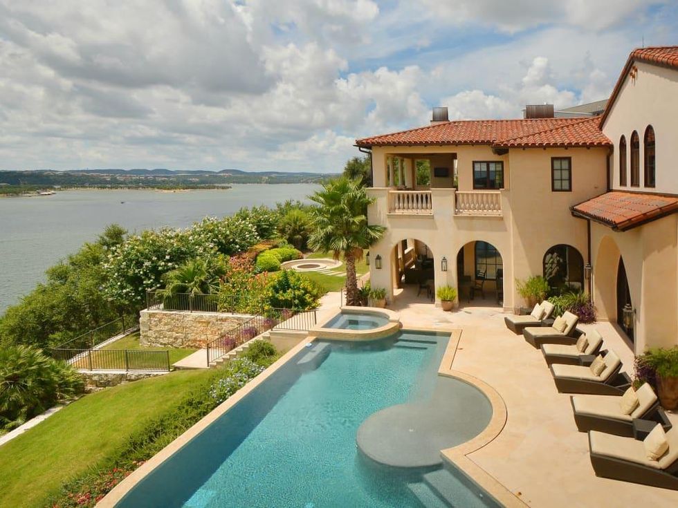 19700 La Isla Cover Austin house for sale swimming pool