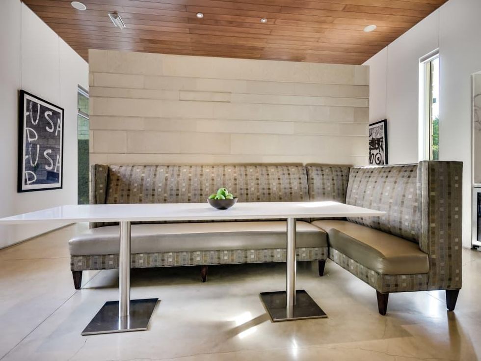 2009 Cueva de Oro Austin house for sale kitchen