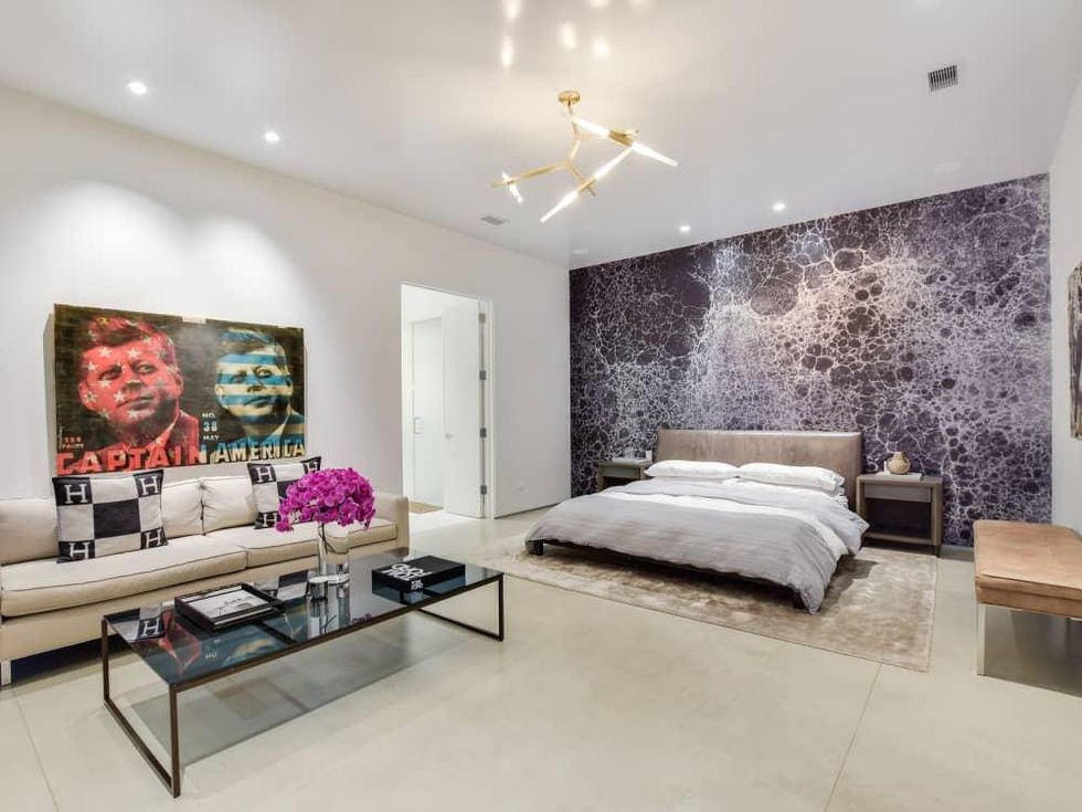 2009 Cueva de Oro Austin house for sale master bedroom