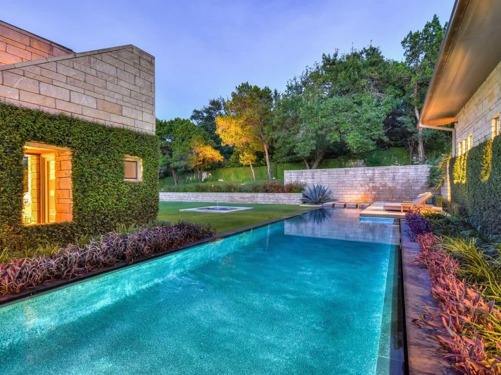 2009 Cueva de Oro Austin house for sale pool