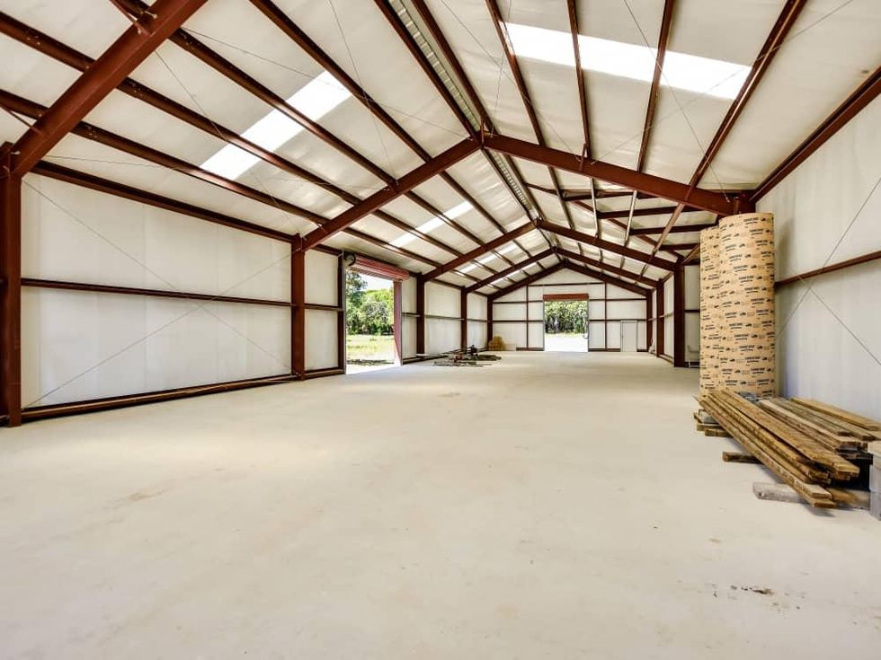 201 Greystone Ranch Bertram house for sale barn