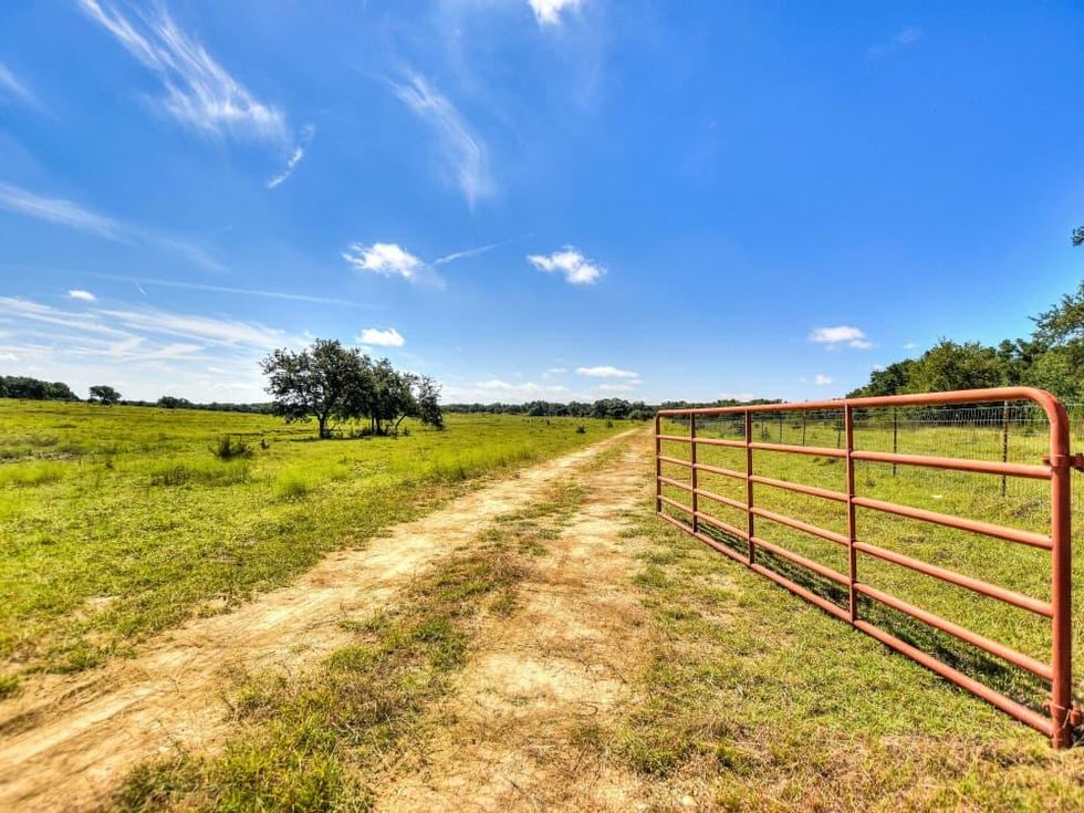 201 Greystone Ranch Bertram house for sale