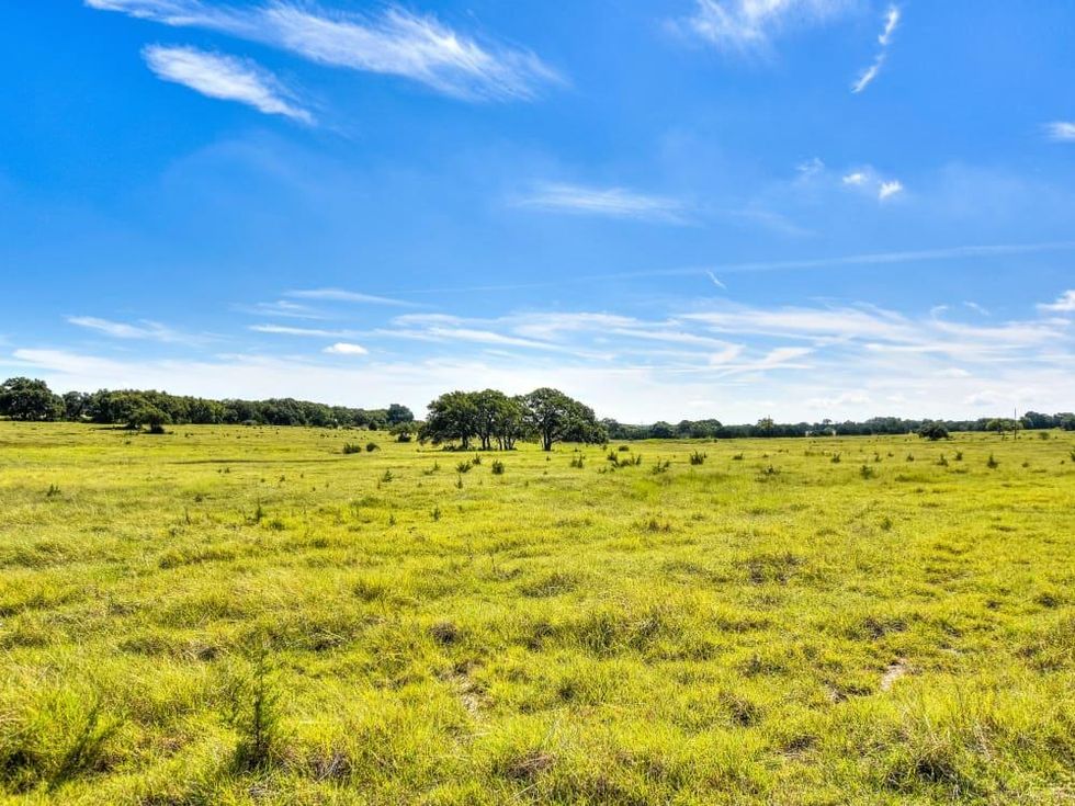 201 Greystone Ranch Bertram house for sale