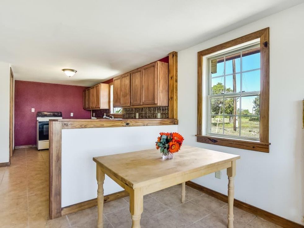 201 Greystone Ranch Bertram house for sale