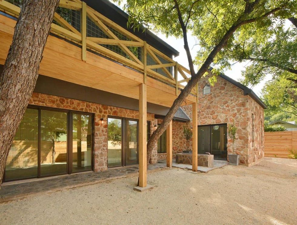 2010 Kinney Backyard 1