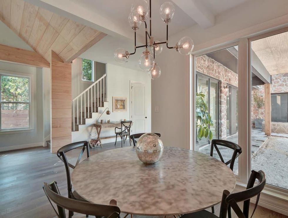 2010 Kinney Formal Dining 1