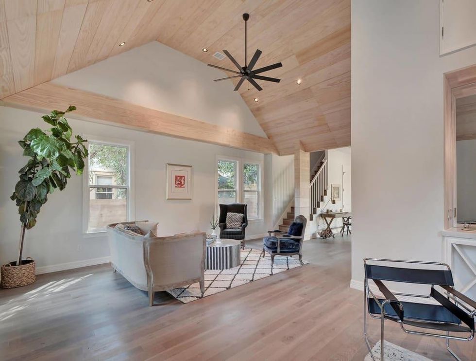 2010 Kinney Living Area 1