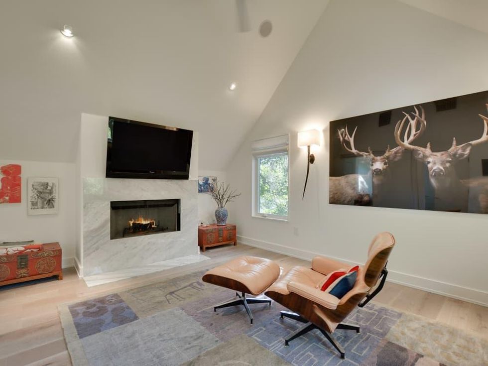 2012A Rabb Glen Austin house for sale media room