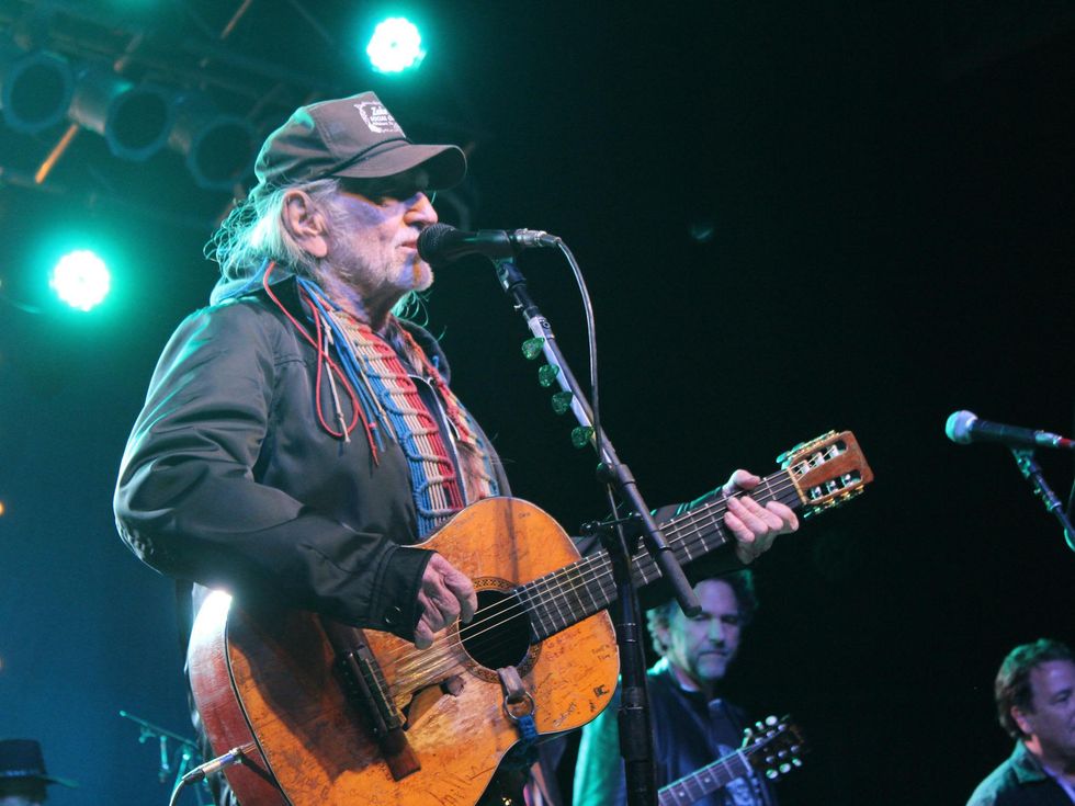 2014 Heartbreaker Banquet Willie Nelson