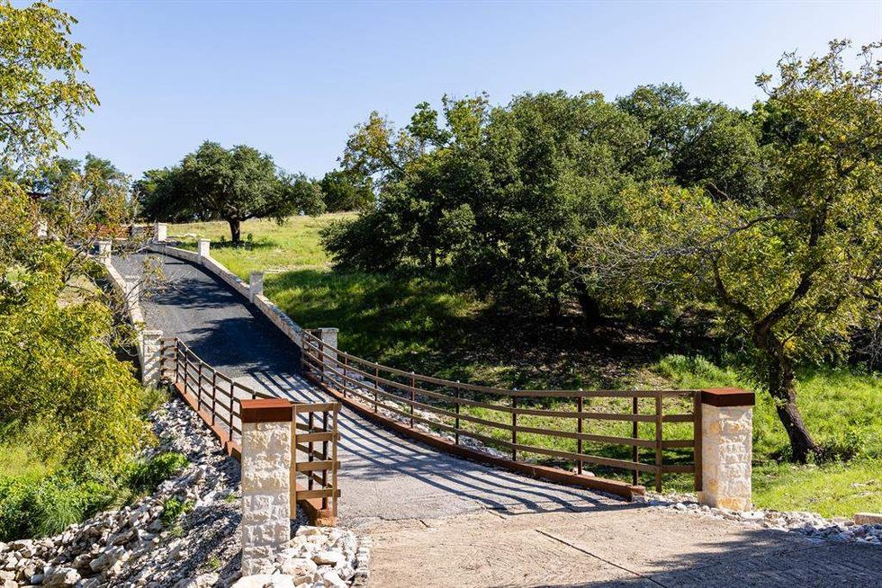 22 Indian Creek Loop, Kerrville, Huntly Castle for sale