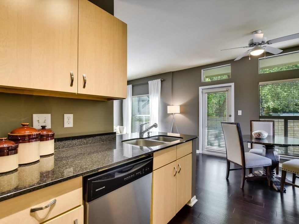 2209 Hancock Austin condo for sale kitchen