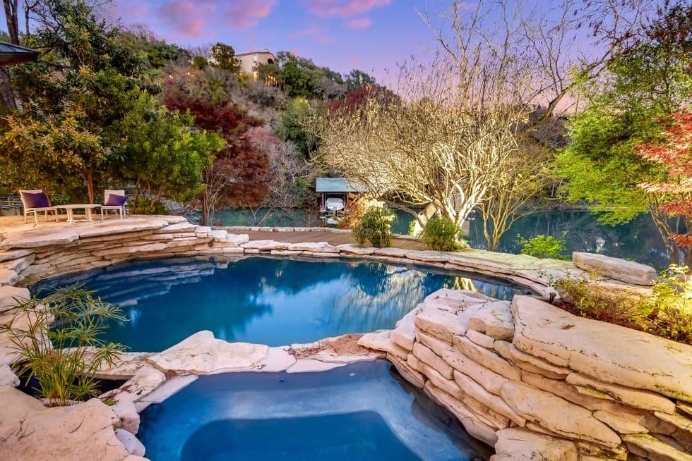 23 Hull Circle West Lake home for sale