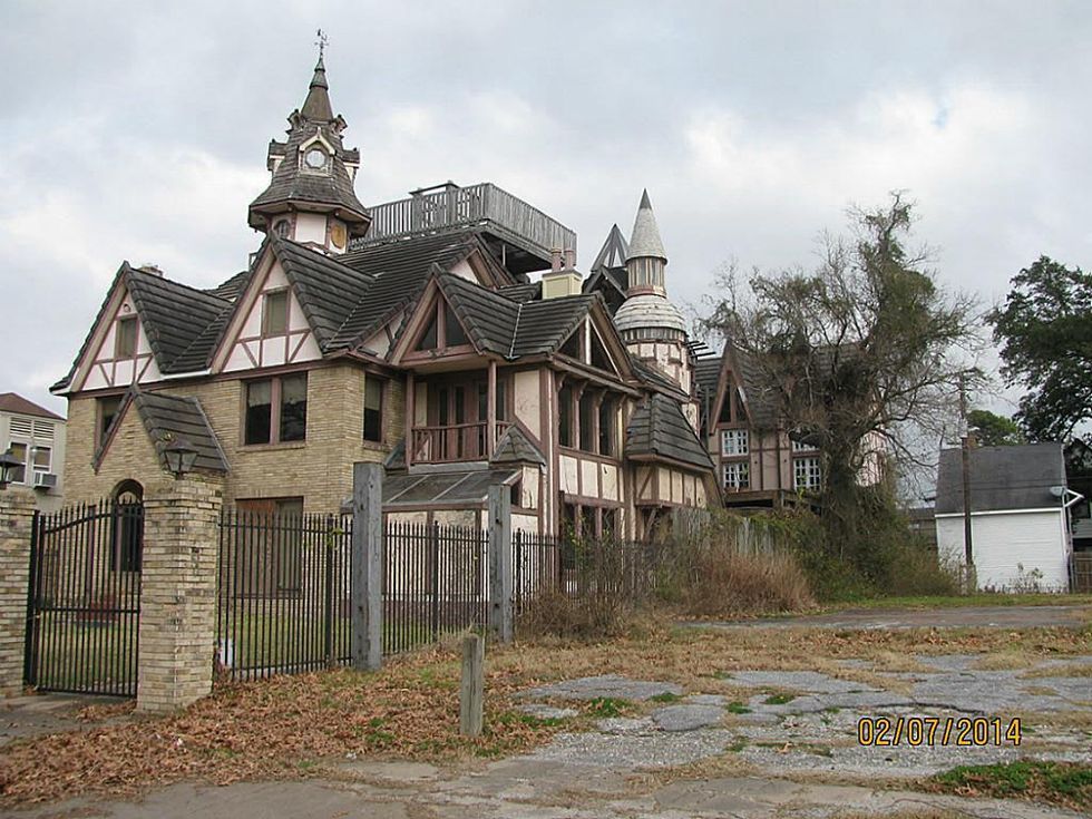 2309 Wichita exterior