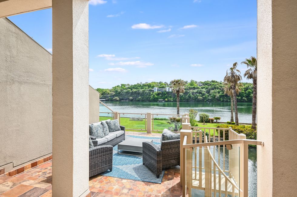 2329 Westlake Austin house