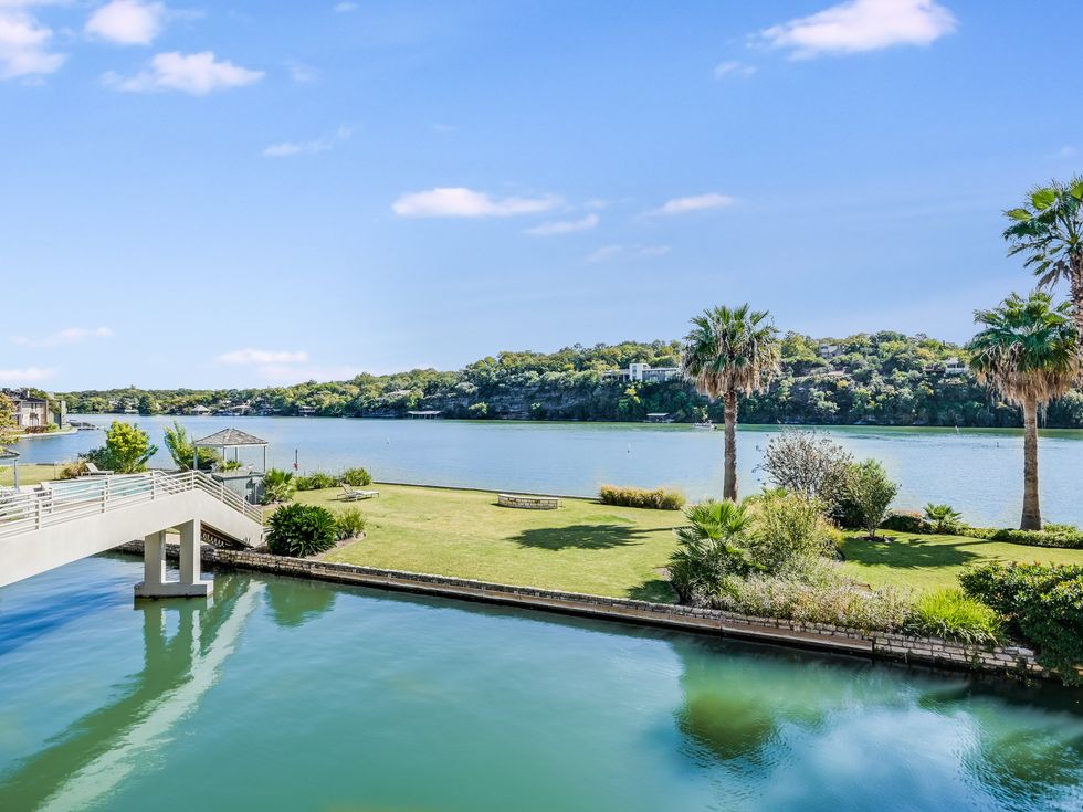 2329 Westlake Austin house