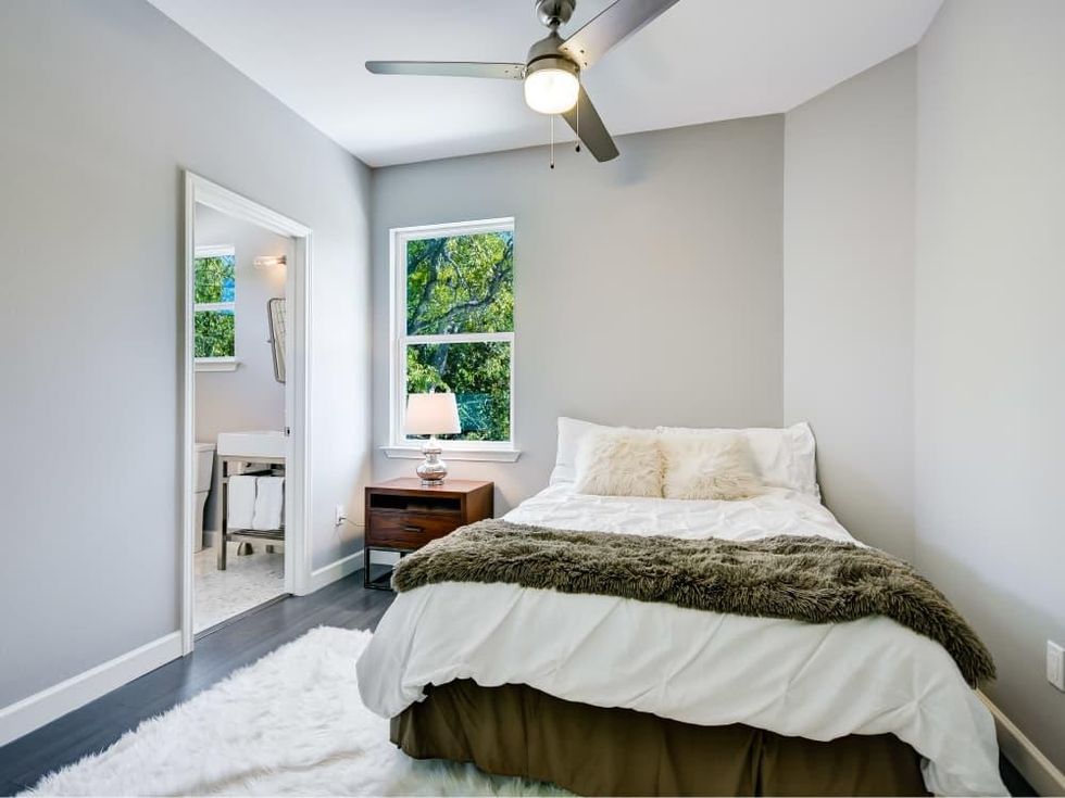 2406 E 16th St Austin house for sale bedroom
