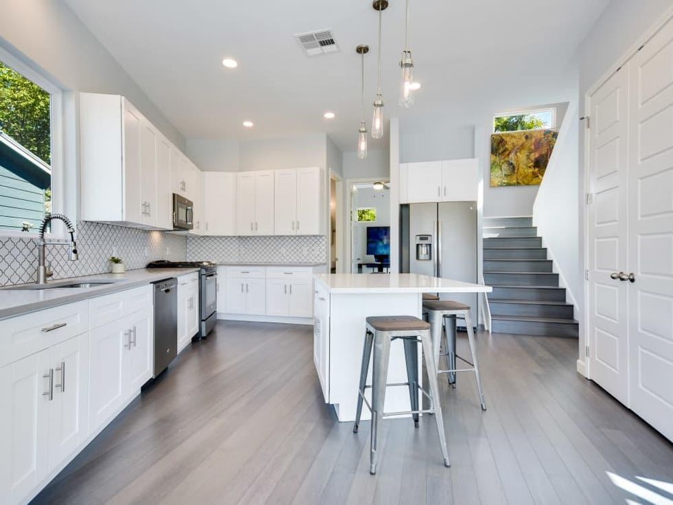 2406 E 16th St Austin house for sale kitchen