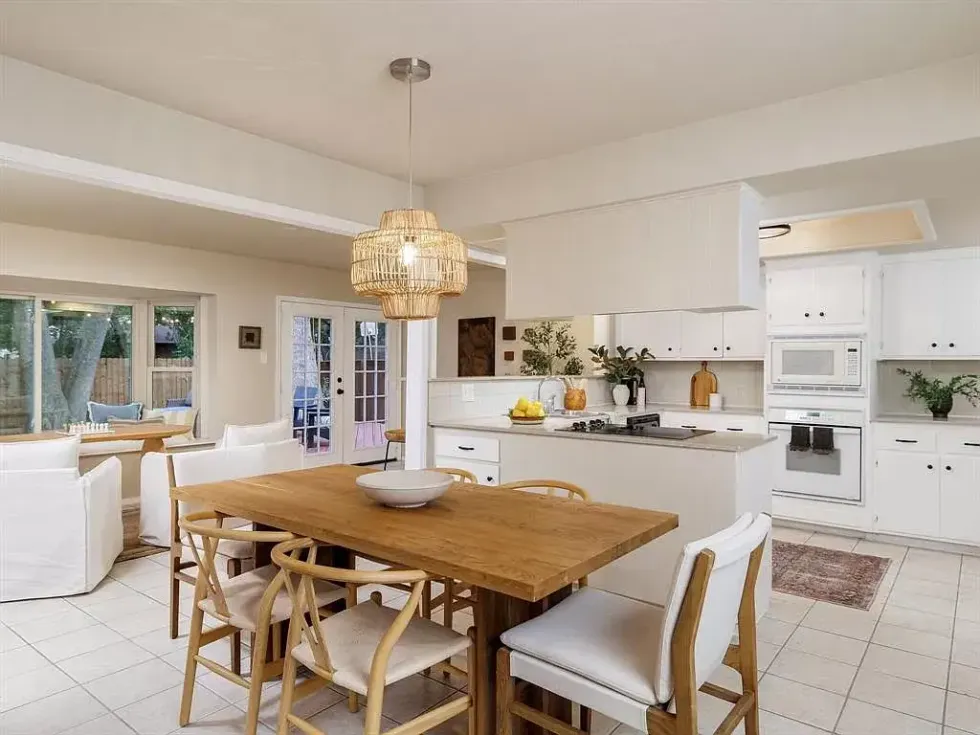 2501 Comburg Castle Way, Austin home for sale