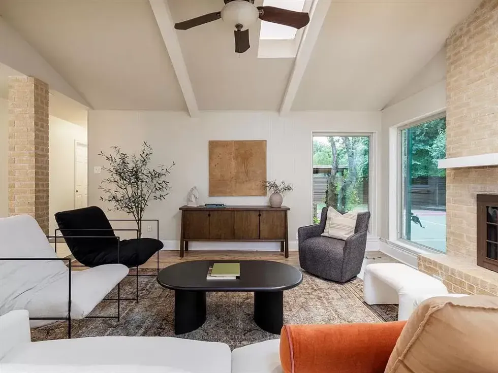 2501 Comburg Castle Way, Austin home for sale