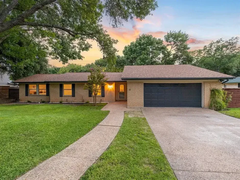 2501 Comburg Castle Way, Austin home for sale