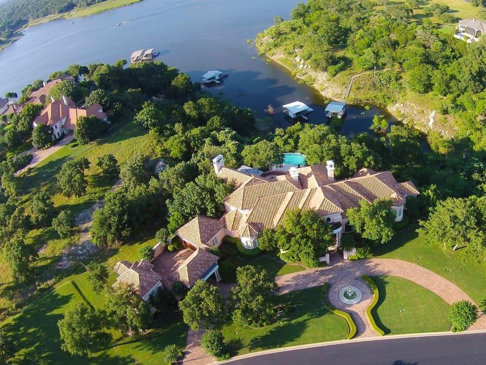 25630 Cliff Crossing 1